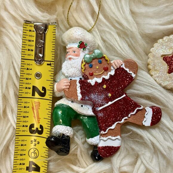 VTG Set Of 3 Danbury Mint Santa’s Kitchen Elves Christmas Ornaments Collectible - Picture 14 of 16